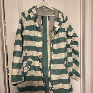 WOMEN'S LYNESS II RAINCOAT by Helly Hansen